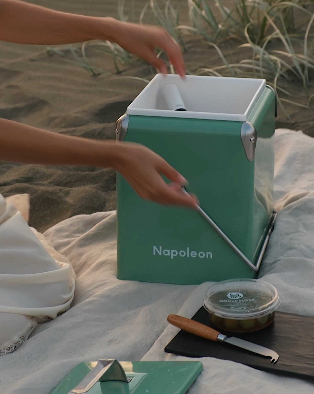 Mini Chilly - Sage Green