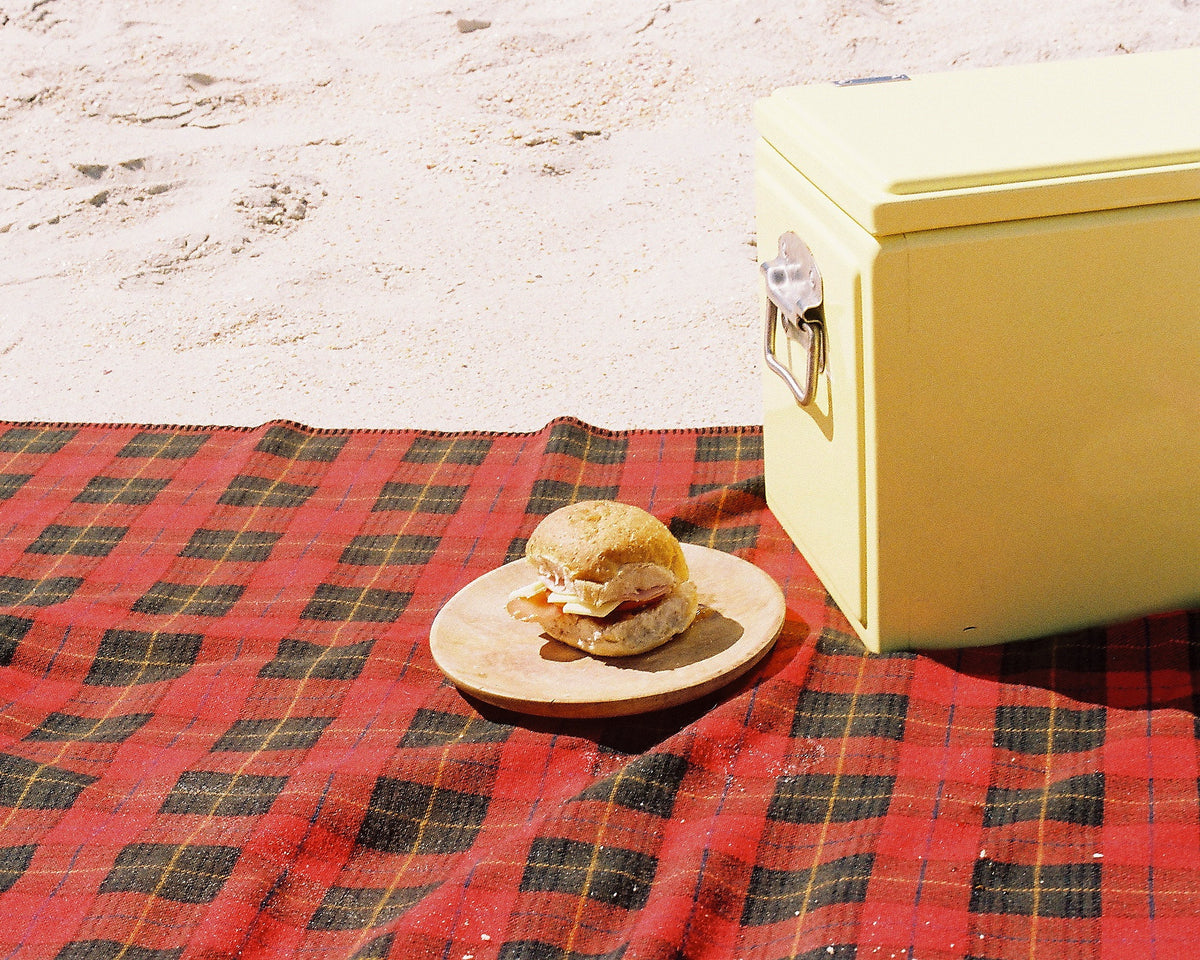 Chilly Bin - Lemon Yellow